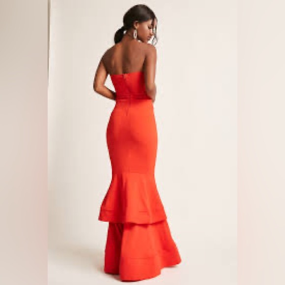 Strapless Tiered Mermaid Tube Dress - Picture 2 of 7